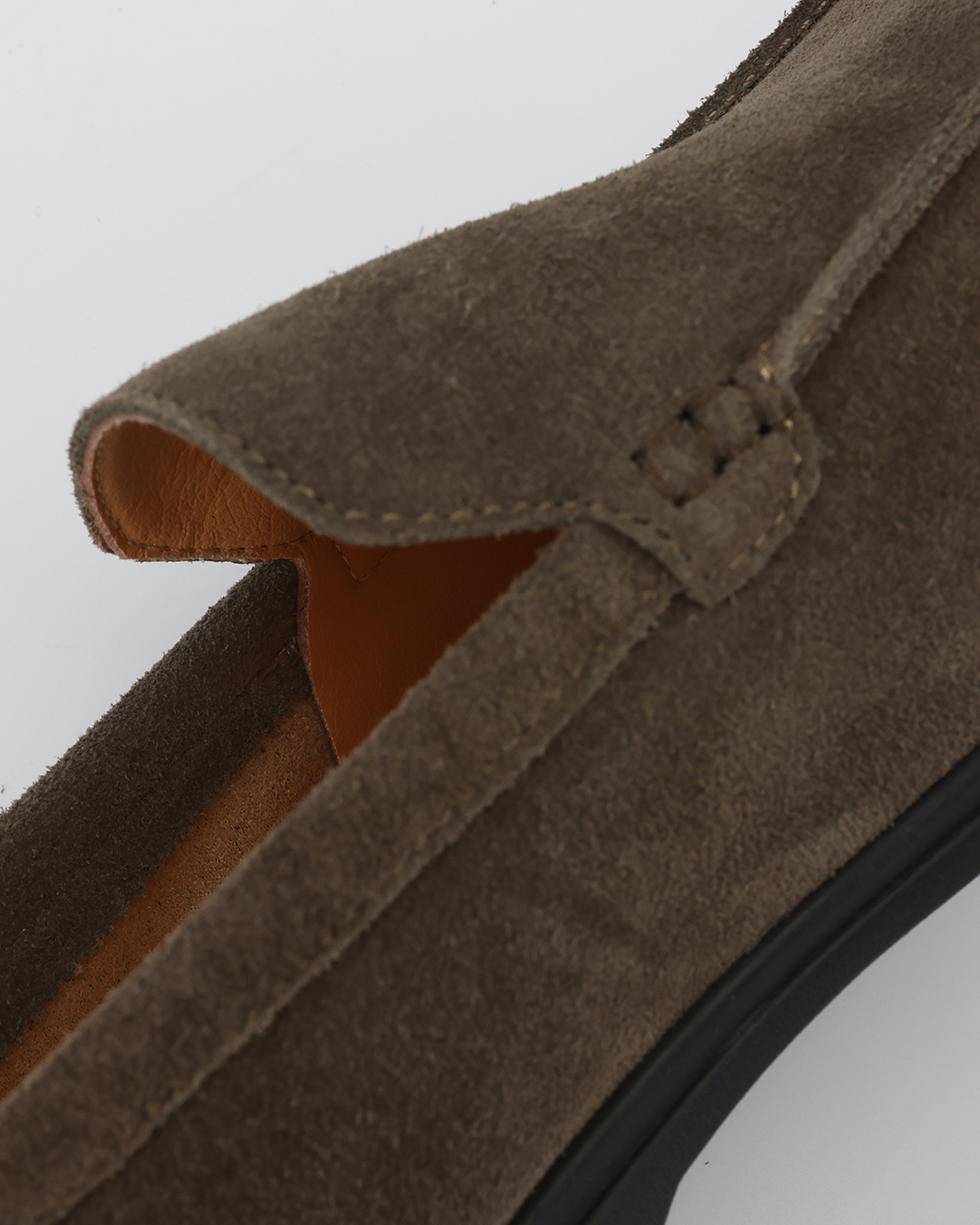 Mocasines de Gamuza Premium - Suela Negra
